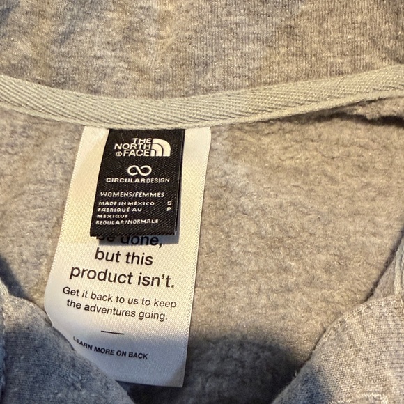 The North Face Women's Heritage Patch Rugby Shirt - Picture 7 of 8